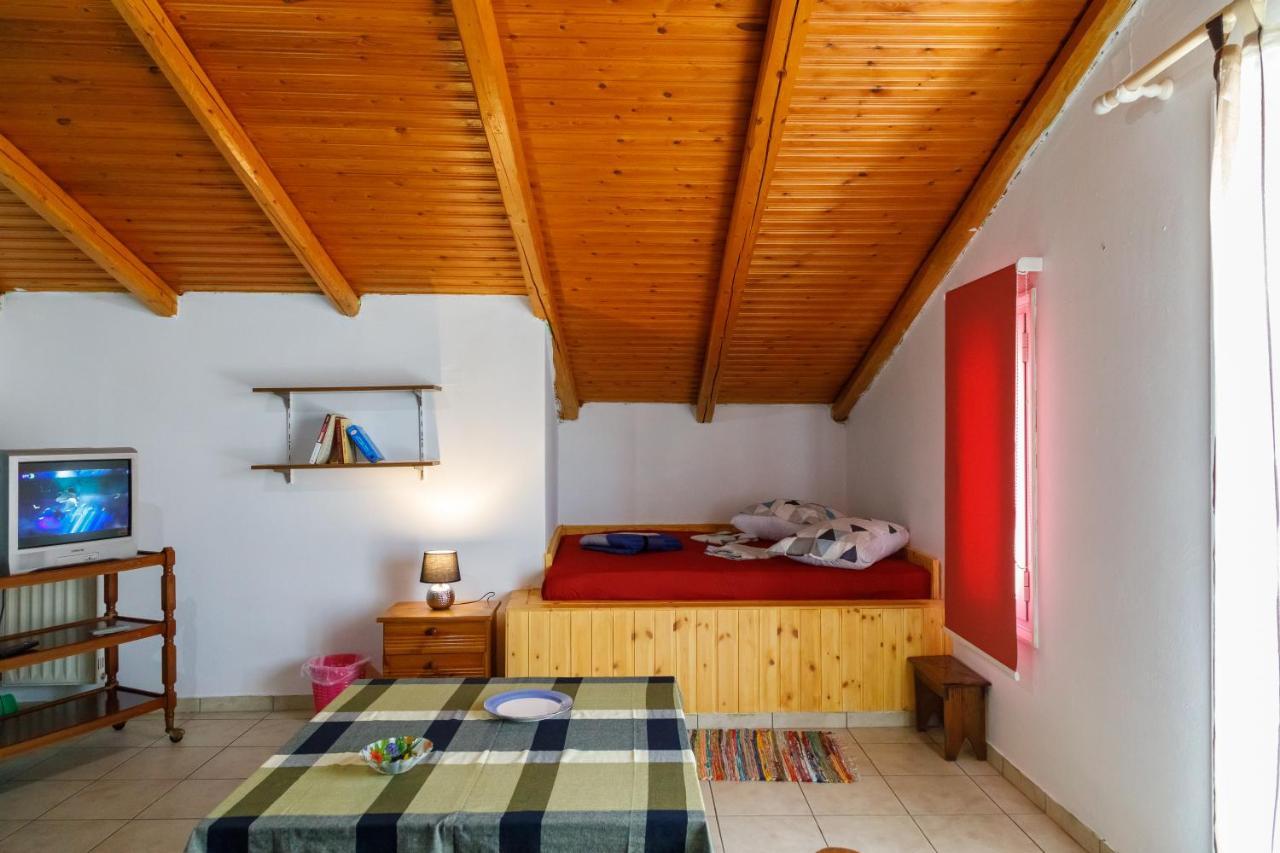 Ρήγας: Όμορφα Στο Μεσολόγγι. Δ2 Apartment Exterior photo